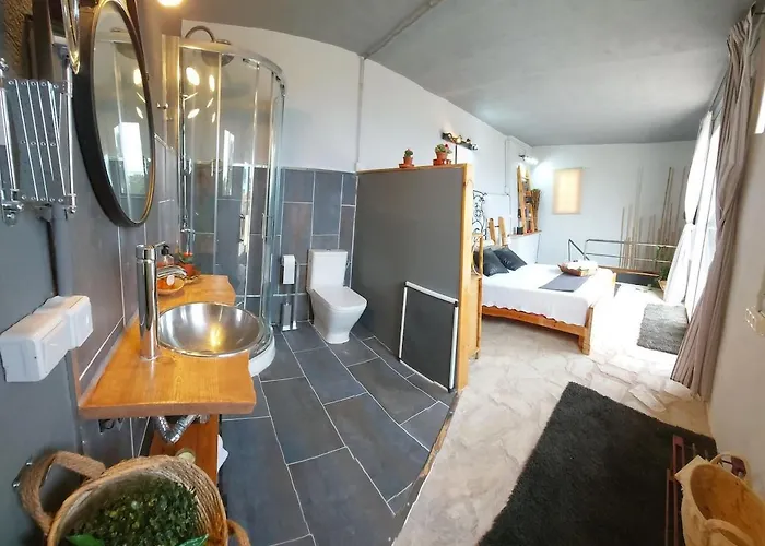 Anglada, With A Private Pool And Jacuzzi 빌라 료렛 드 마르