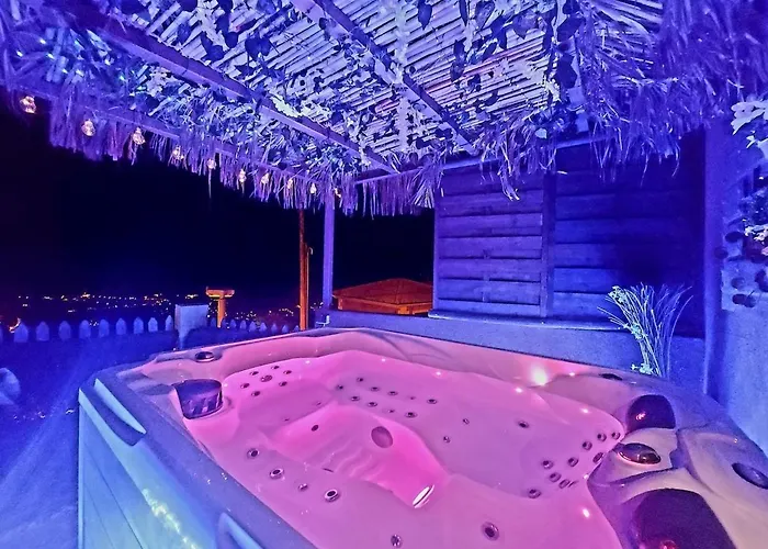 Anglada, With A Private Pool And Jacuzzi * 료렛 드 마르